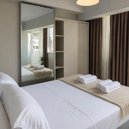 Aura Luxury 02 Apartment Tirana